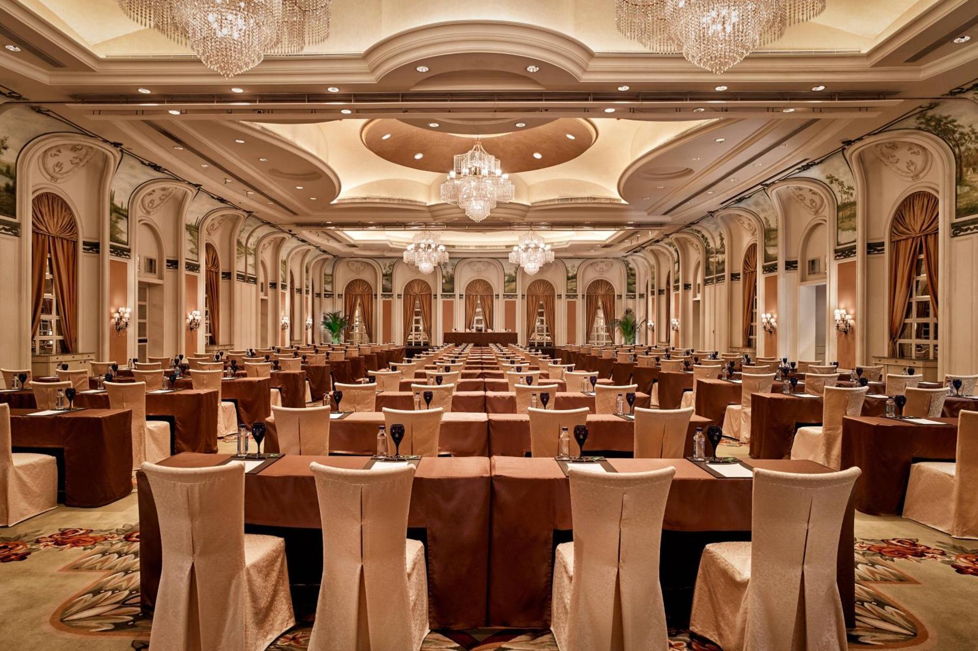 Отель The Ritz-Carlton, Гуанчжоу Экстерьер фото