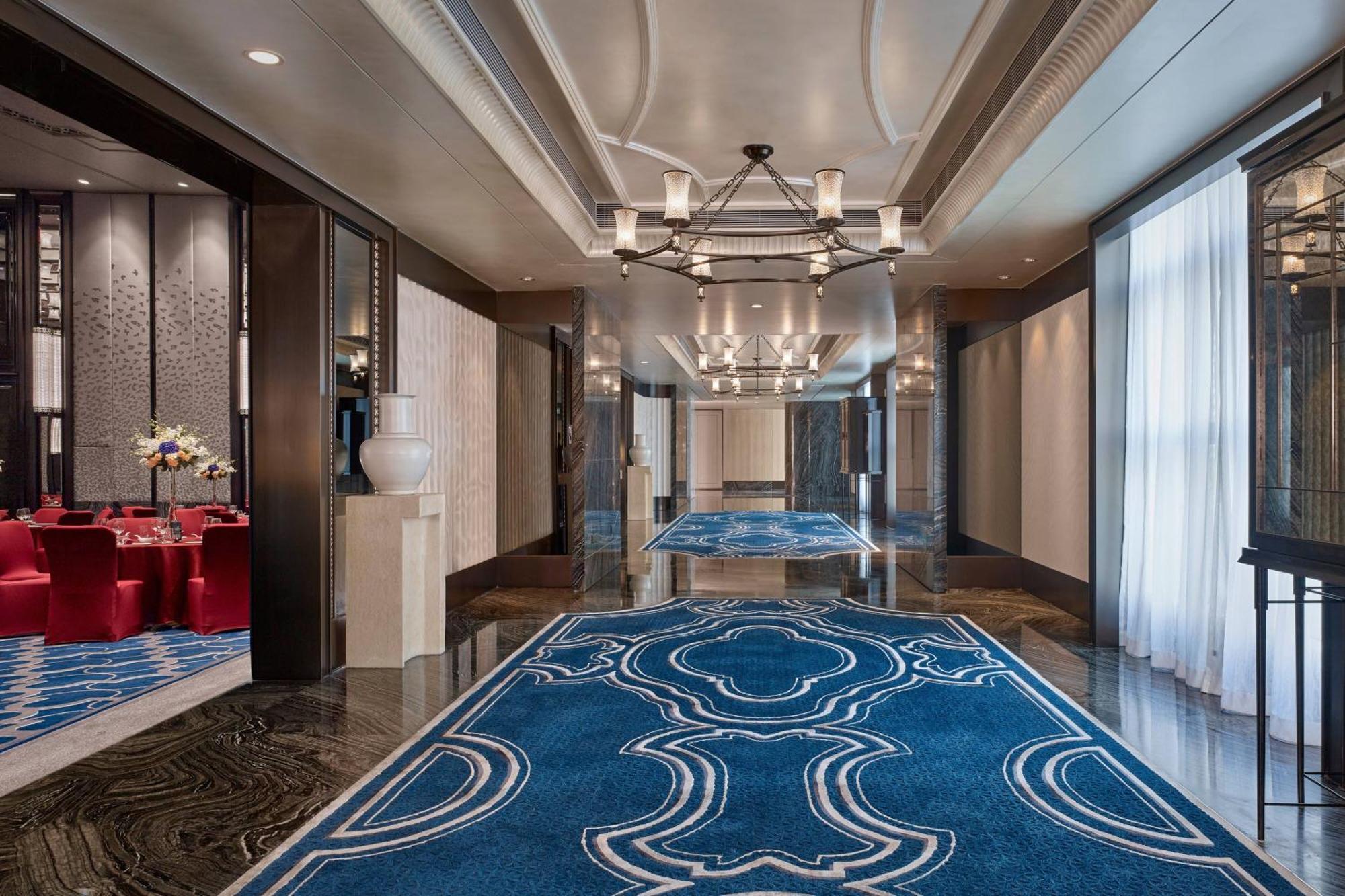 Отель The Ritz-Carlton, Гуанчжоу Экстерьер фото