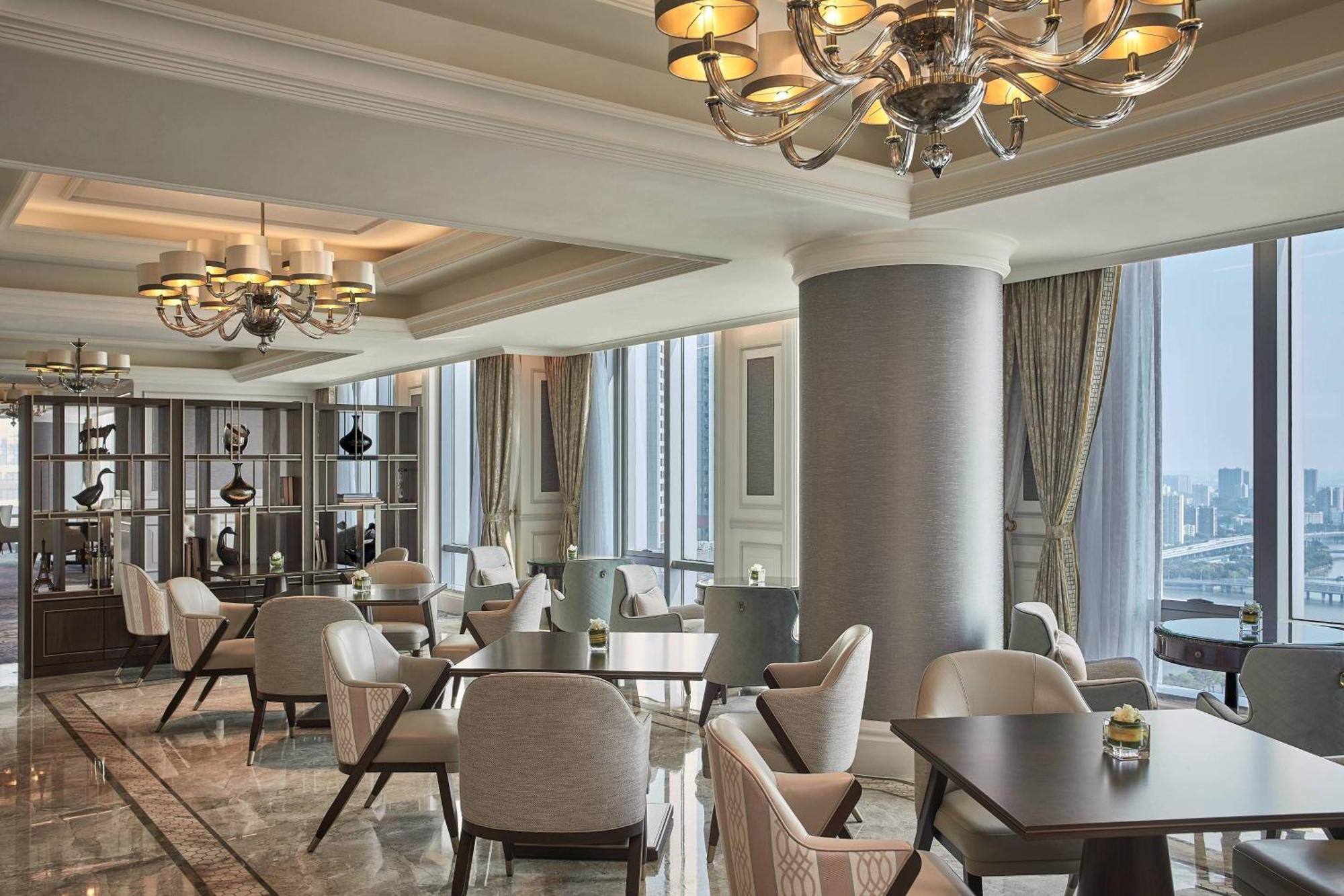 Отель The Ritz-Carlton, Гуанчжоу Экстерьер фото