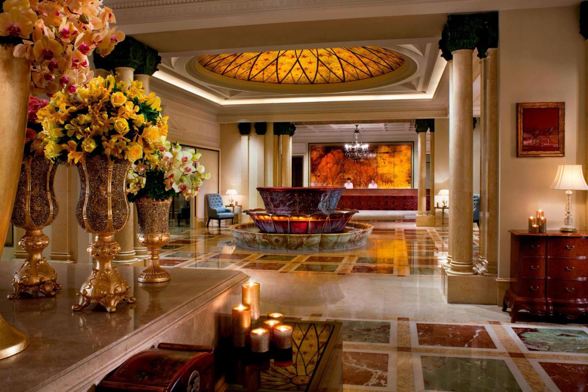 Отель The Ritz-Carlton, Гуанчжоу Экстерьер фото