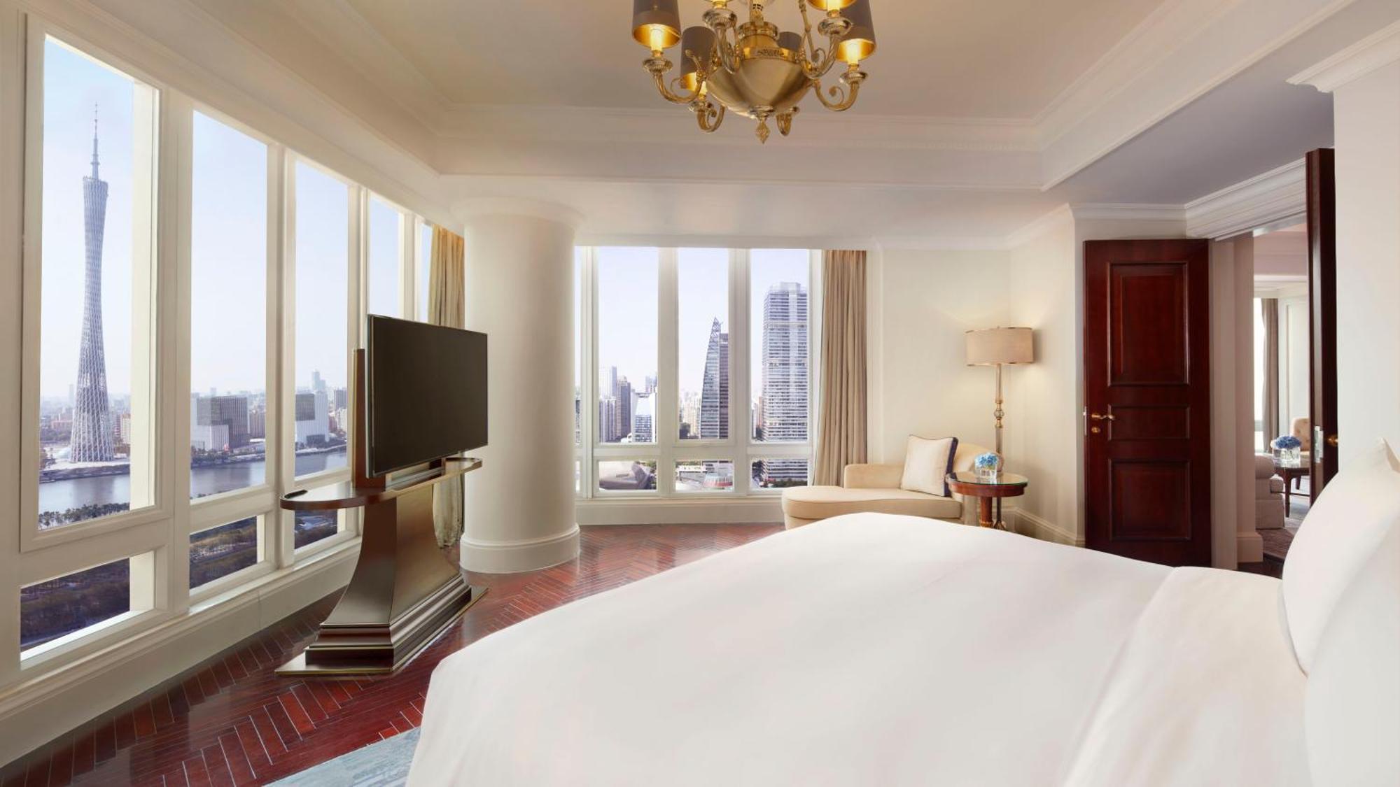 Отель The Ritz-Carlton, Гуанчжоу Экстерьер фото