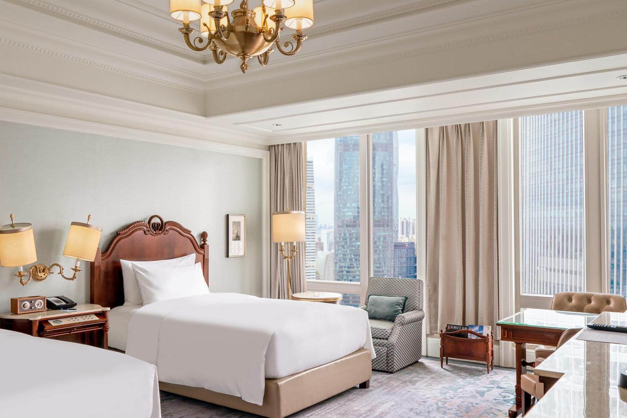 Отель The Ritz-Carlton, Гуанчжоу Экстерьер фото